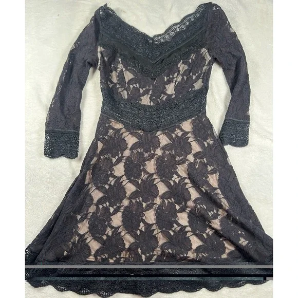 Free People Lacey Affair Lace Cutout Mini Dress in Black Size XS RETAIL $168 - Picture 7 of 15